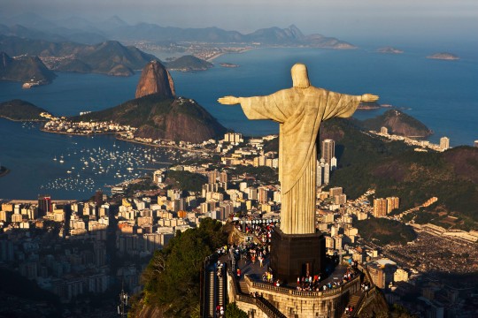 Cristo Redentor con vistas a Río de Janeiro